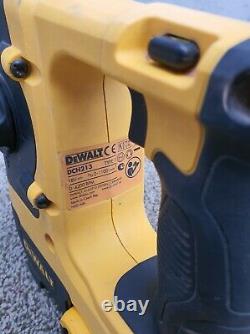DeWalt 18V sds three mode hammer drill +4ah battery DCH213