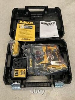 DeWalt DCH172D2 18V Li-Ion Brushless SDS+ Rotary Hammer Kit 2 x 2.0Ah Batteries