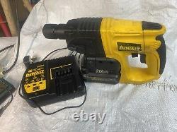 DeWalt DW005 or DC223 24V Cordless SDS Hammer Drill 1 Batteriy & Charger