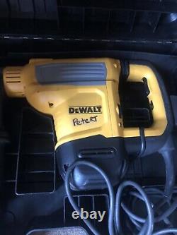 Dewalt D25614K-GB SDS Max Combination Hammer Drill 240V 1350W DEWD25614K