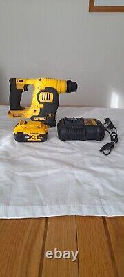 Dewalt Dch253 18v Xr Sds Rotary Hammer Drill+5.0ahbattery+dcb105 Charger