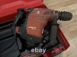 HILTI TE 30 AVR SDS COMBI HAMMER DRILL / BREAKER 110V + Case