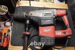 Heavy Duty MILWAUKEE KANGO K750S AVS K750 ROTARY HAMMER DRILL BREAKER 110V 721