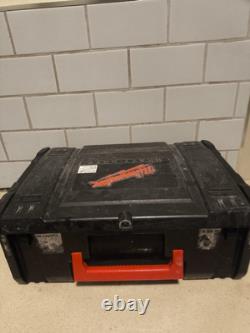MILWAUKEE HD 28 HX M28 V28 HEAVY DUTY 28V 4 MODE SDS HAMMER DRILL + Case + Chuck