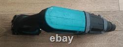 Makita DHR202 18V Li-ion SDS Cordless Rotary Hammer Drill + 3,0Ah Battery