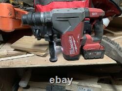 Milwaukee M18ONEFHPX-0X 18V Rotary Hammer Drill With 5.0 Battery